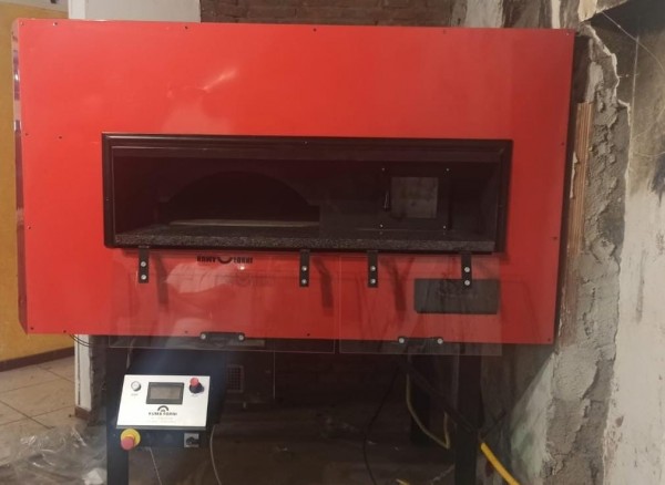 Forno rotante USATO mod. 125 DX Legna con resistenza elettrica sotto piastra di cottura.